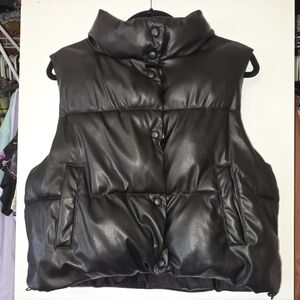 Love Tree Black Puffer Vest